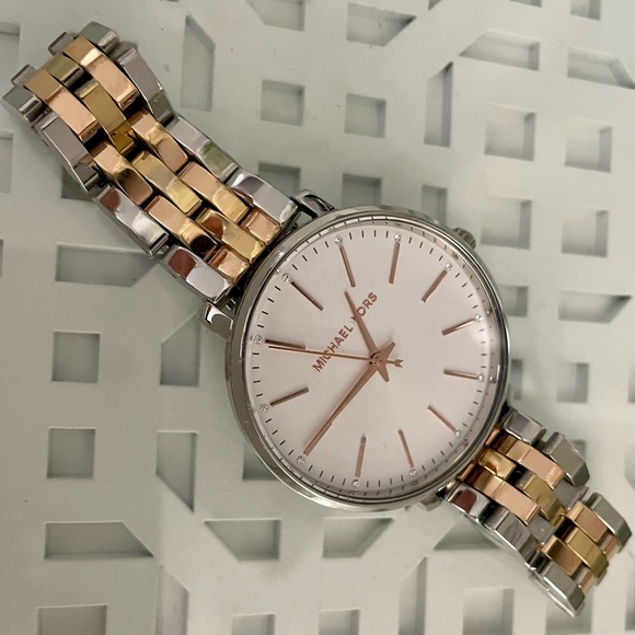 Michael Kors Tri-Tone Pyper Metal Watch - Picture 2 of 12